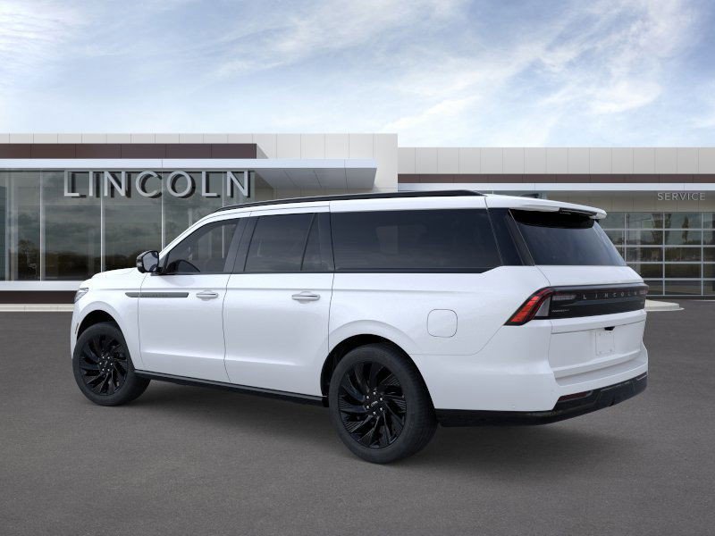New 2025 Lincoln Navigator L Reserve w/ Jet Appearance Package image 4