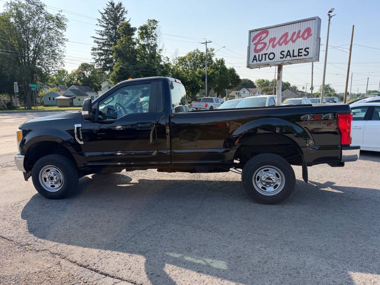 Used 2017 Ford F250 XL w/ Power Equipment Group AWD/4WD image 2
