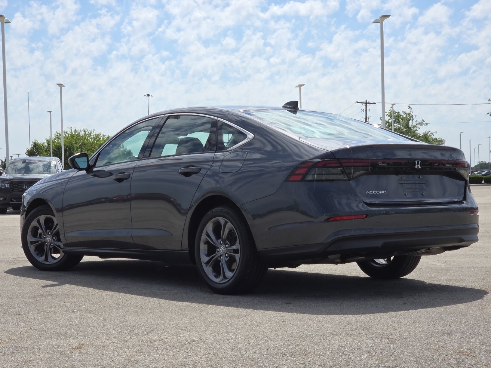 Used 2023 Honda Accord EX image 17