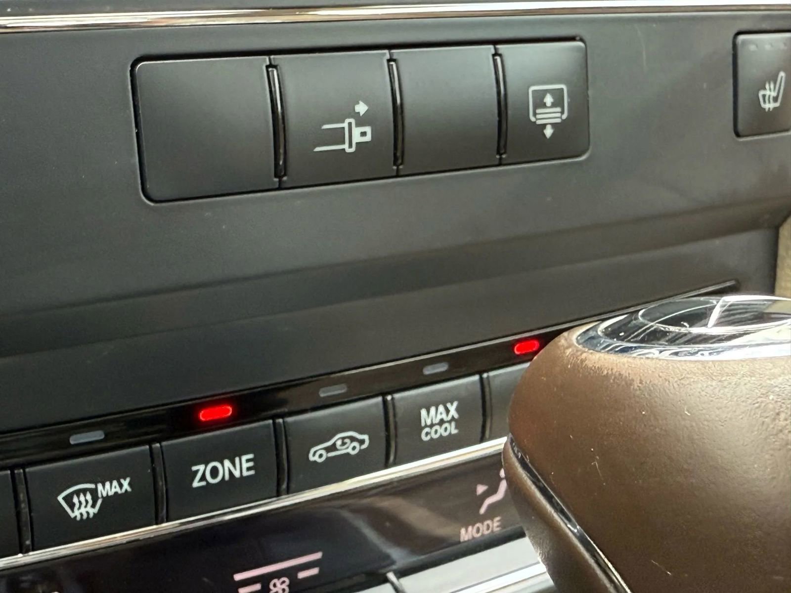 Used 2010 Mercedes-Benz E 350 Coupe image 41