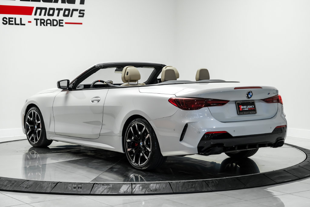 Used 2025 BMW M440i Convertible w/ Premium Package RWD image 17