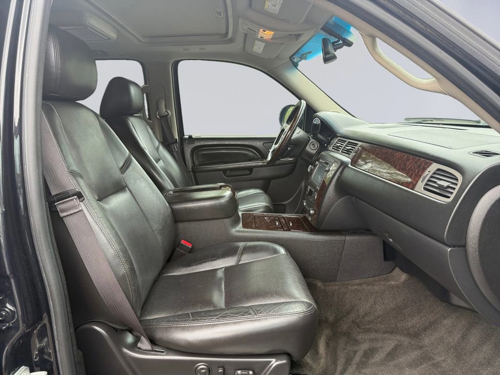 Used 2013 GMC Yukon Denali AWD/4WD image 18