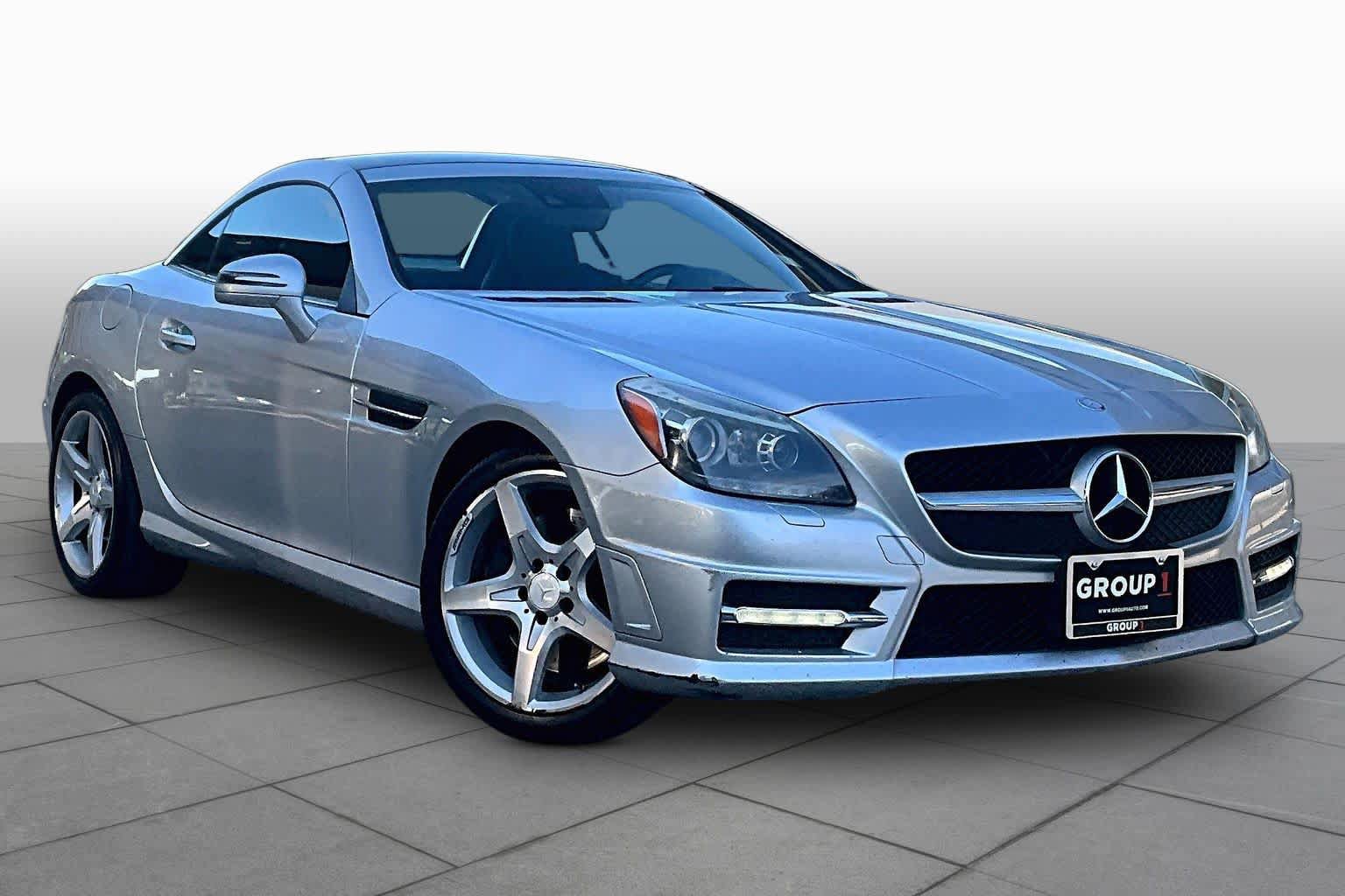 Used 2013 Mercedes-Benz SLK 250 image 3