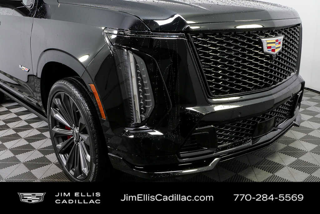 Certified 2026 Cadillac Escalade V w/ LPO, Floor Liner Package AWD/4WD image 41