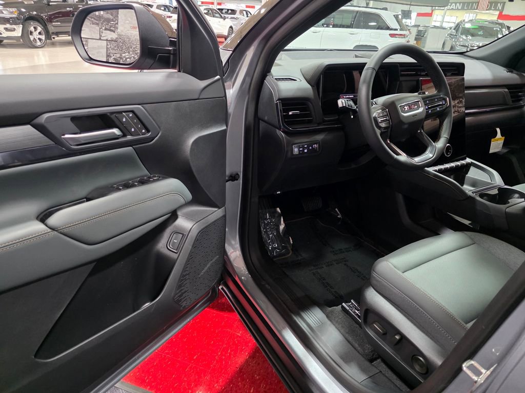 New 2026 GMC Terrain AT4 w/ Convenience Package III AWD/4WD image 11