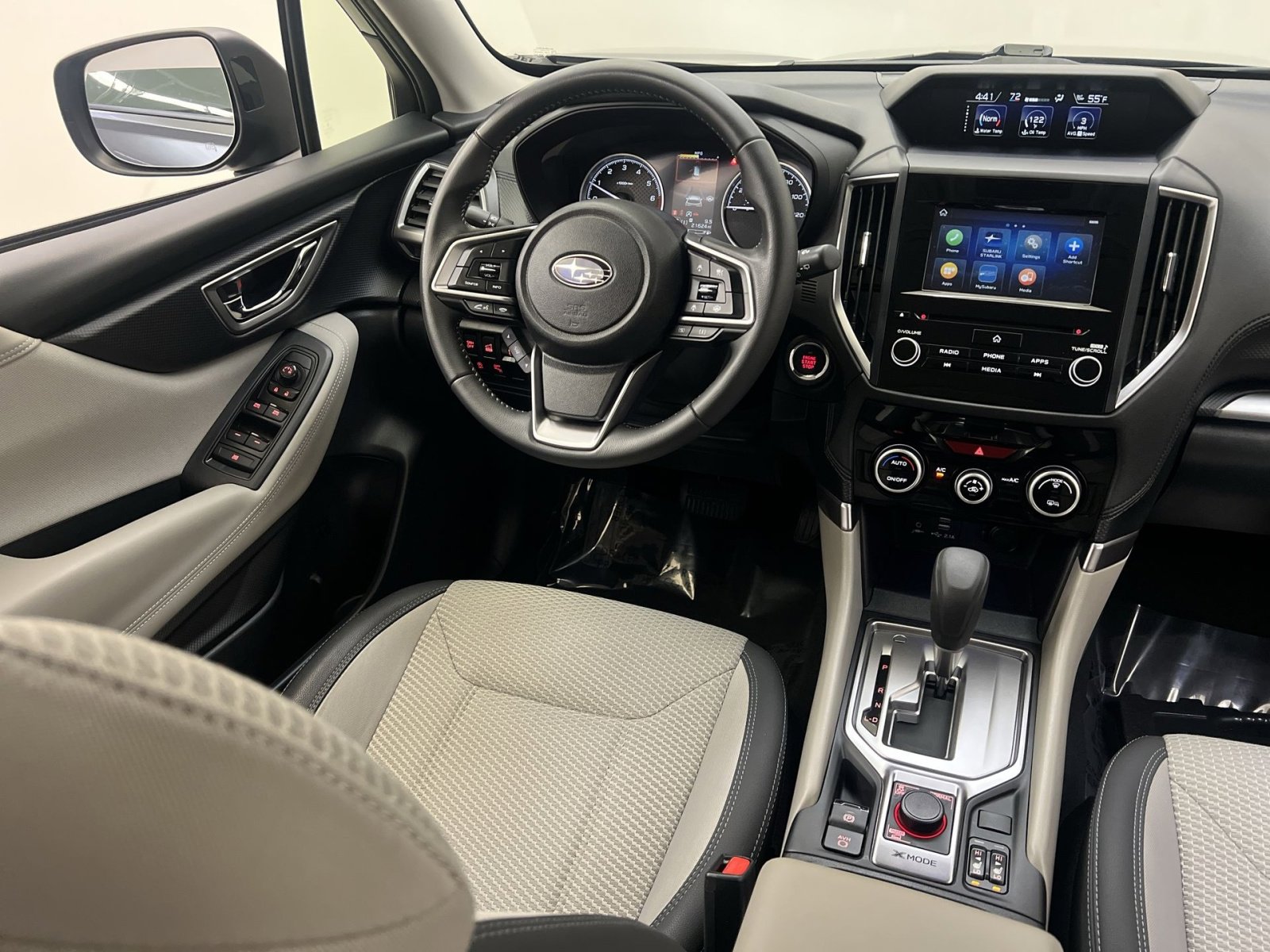 Used 2022 Subaru Forester Premium image 31