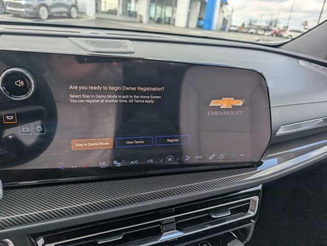 New 2026 Chevrolet Traverse High Country w/ LPO, Floor Liner Package image 18