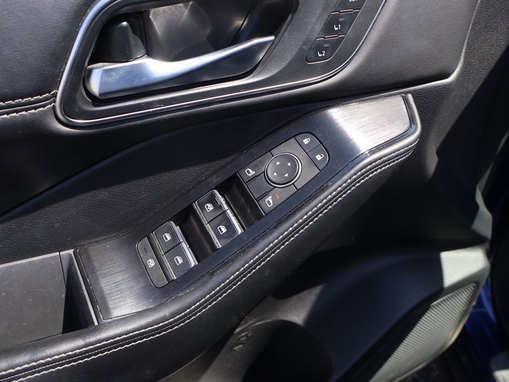 Used 2021 Nissan Rogue Platinum AWD/4WD image 18