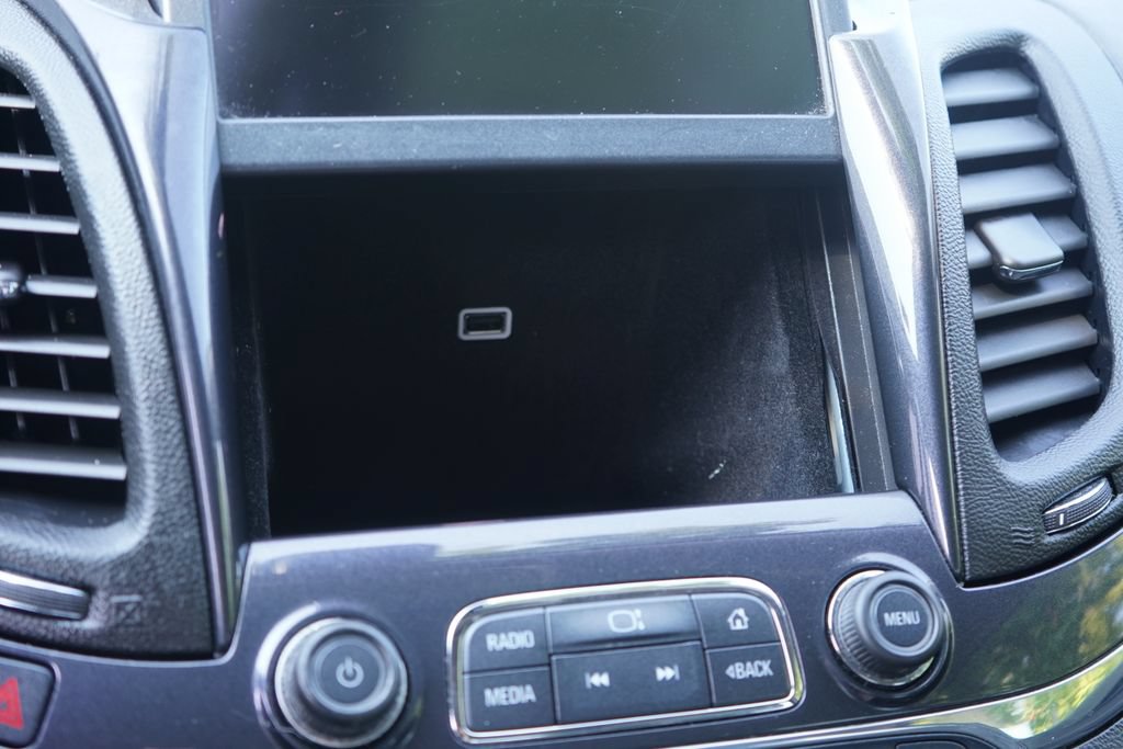 Used 2018 Chevrolet Impala Premier FWD image 29
