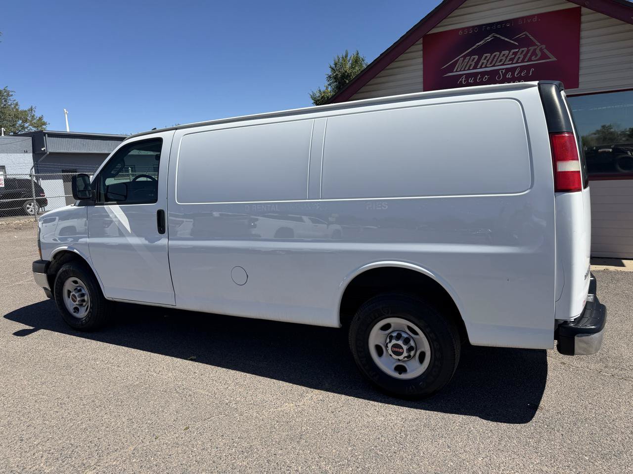 Used 2020 GMC Savana 2500 w/ Driver Convenience Package RWD image 6