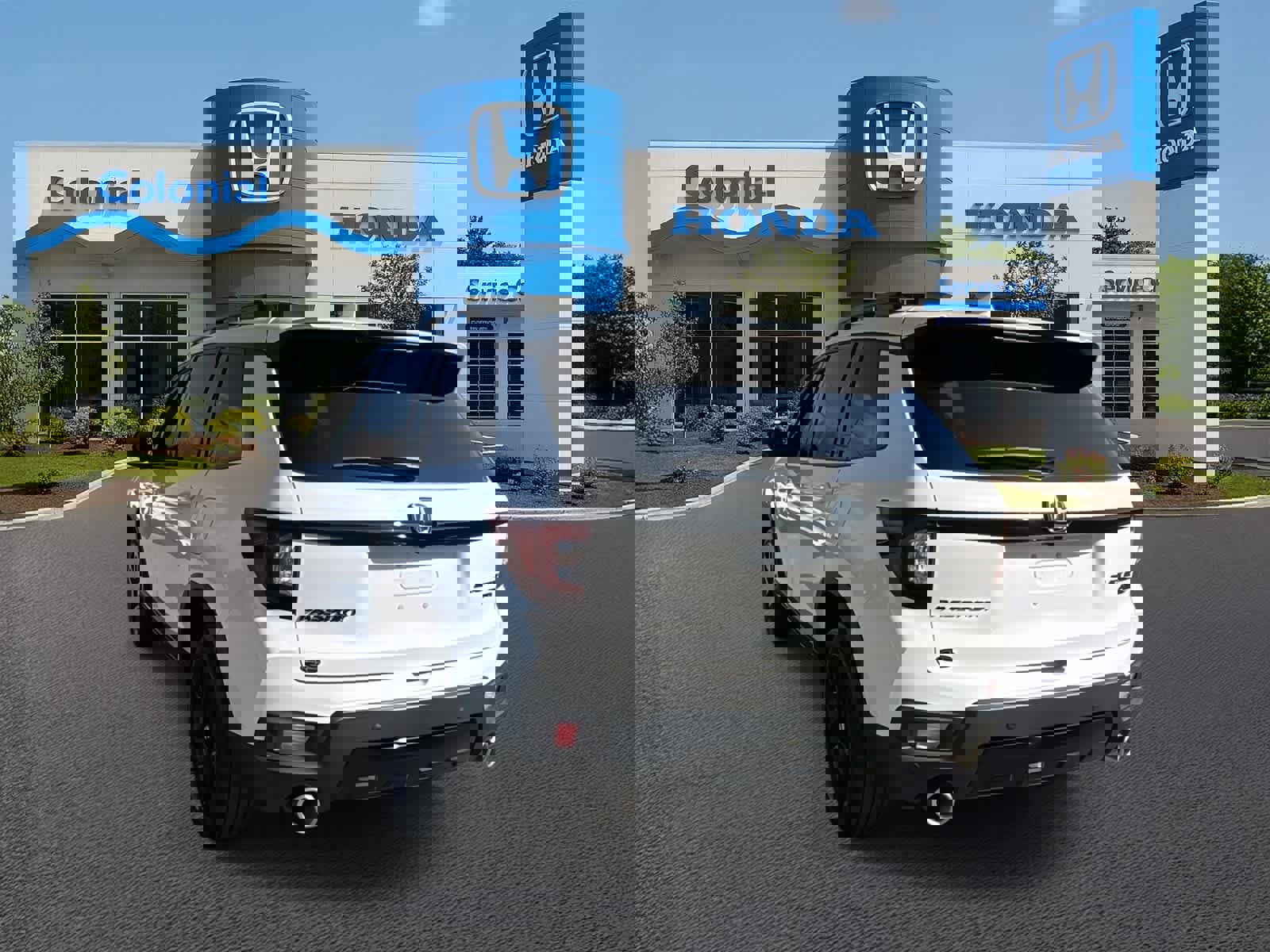 Used 2024 Honda Passport Black Edition image 3