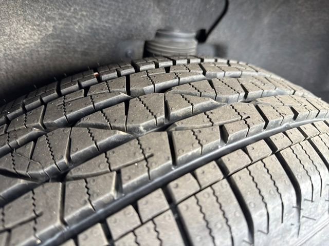 Used 2021 GMC Terrain SLE w/ Driver Convenience Package image 32