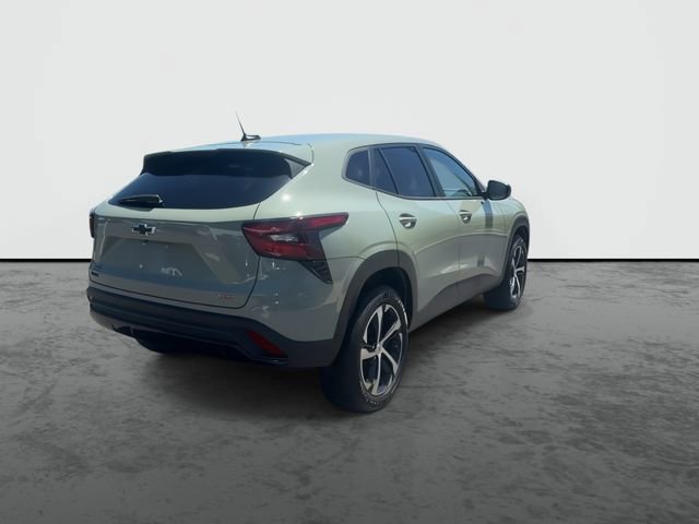 Used 2024 Chevrolet Trax RS w/ Driver Confidence Package FWD image 8