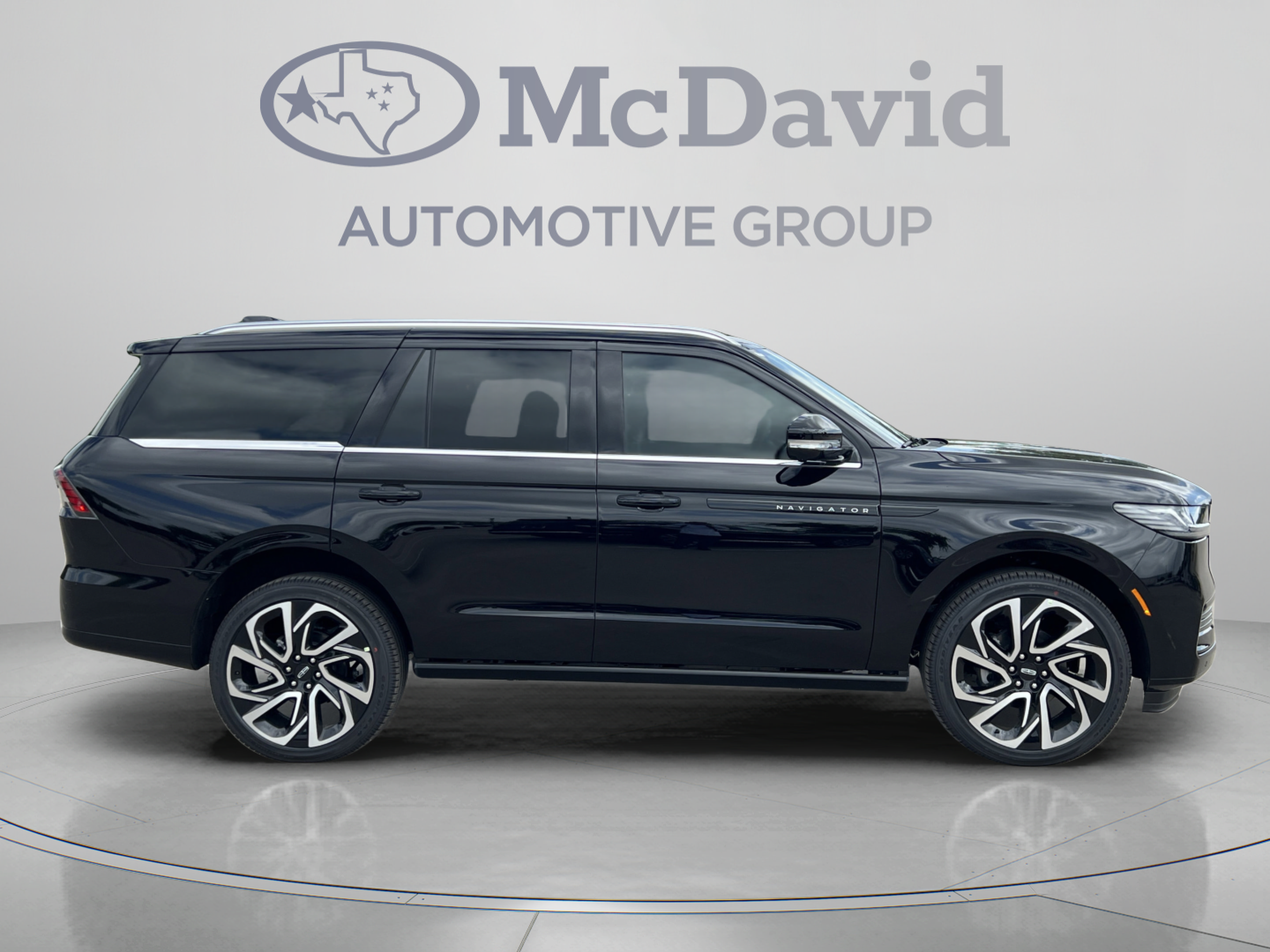 New 2026 Lincoln Navigator Black Label AWD/4WD image 7