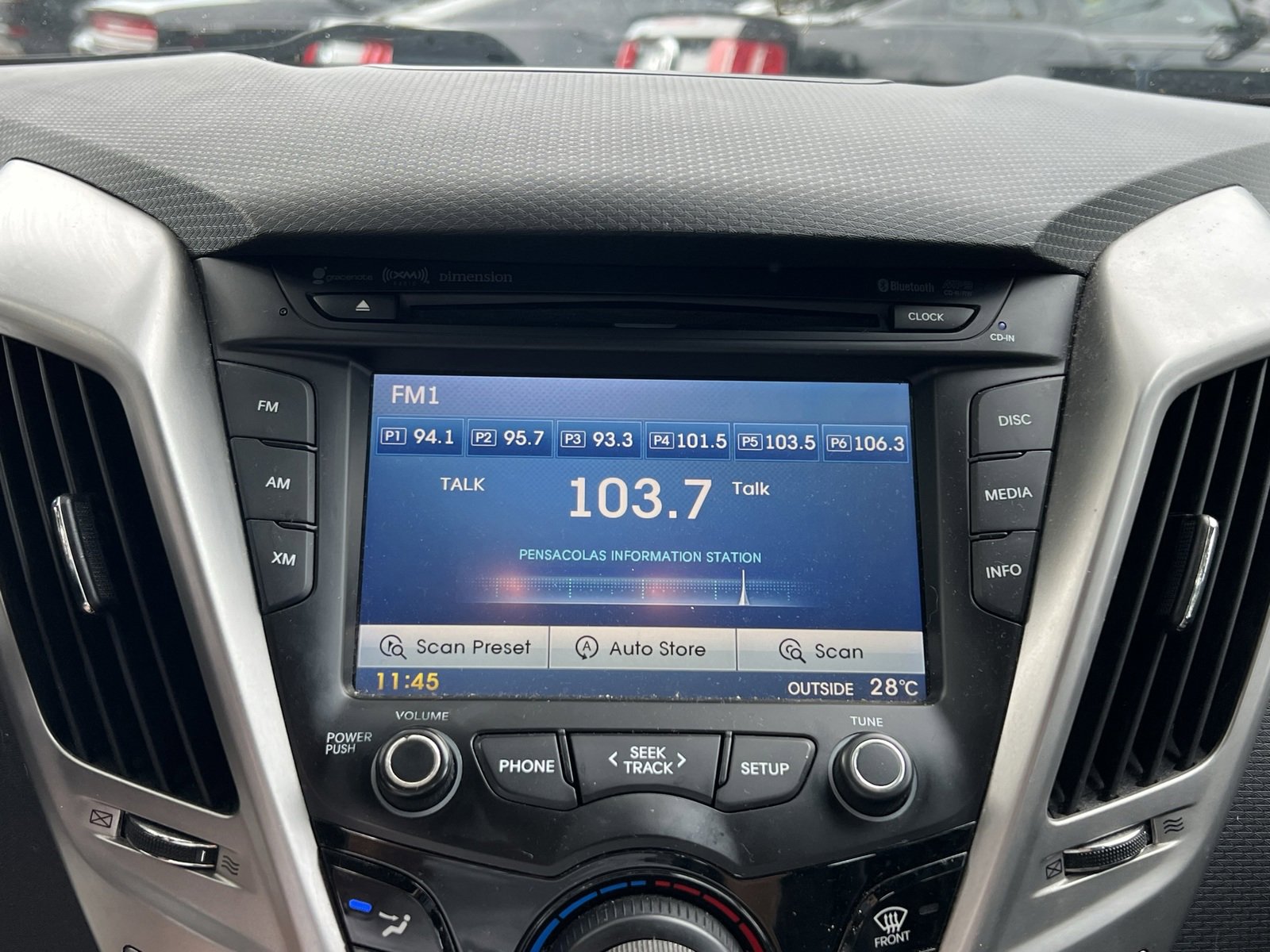 Used 2016 Hyundai Veloster w/ Option Group 02 image 15