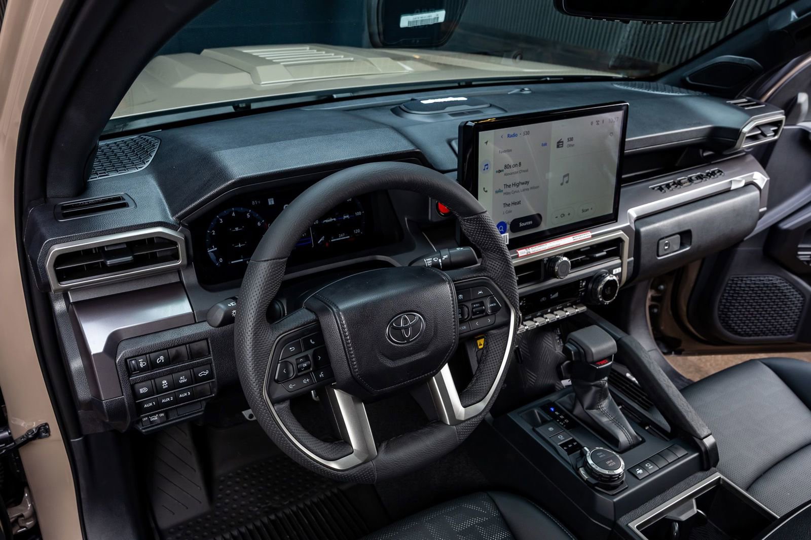 Used 2026 Toyota Tacoma TRD Sport w/ TRD Sport Premium Package AWD/4WD image 16