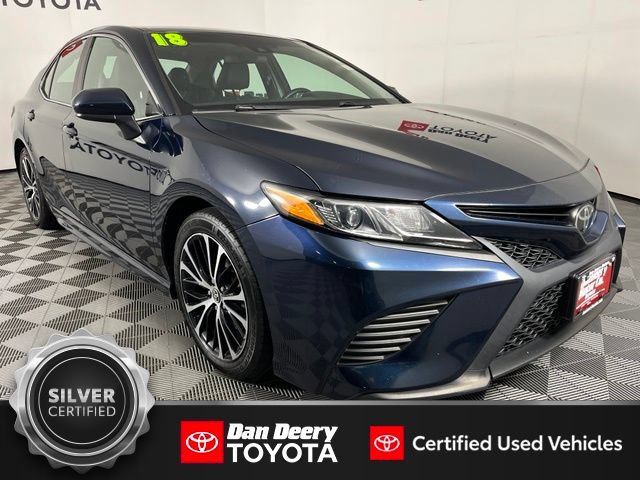 Certified 2018 Toyota Camry SE FWD image 1