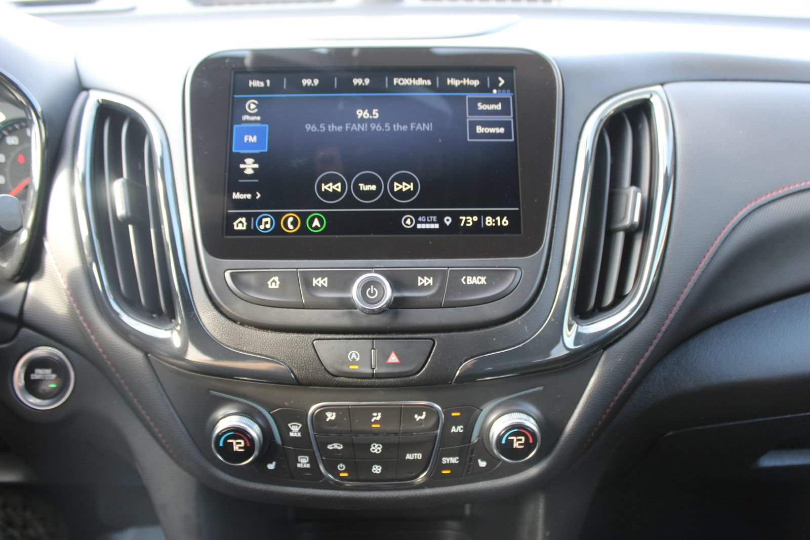 Used 2022 Chevrolet Equinox RS w/ RS Leather Package FWD image 35