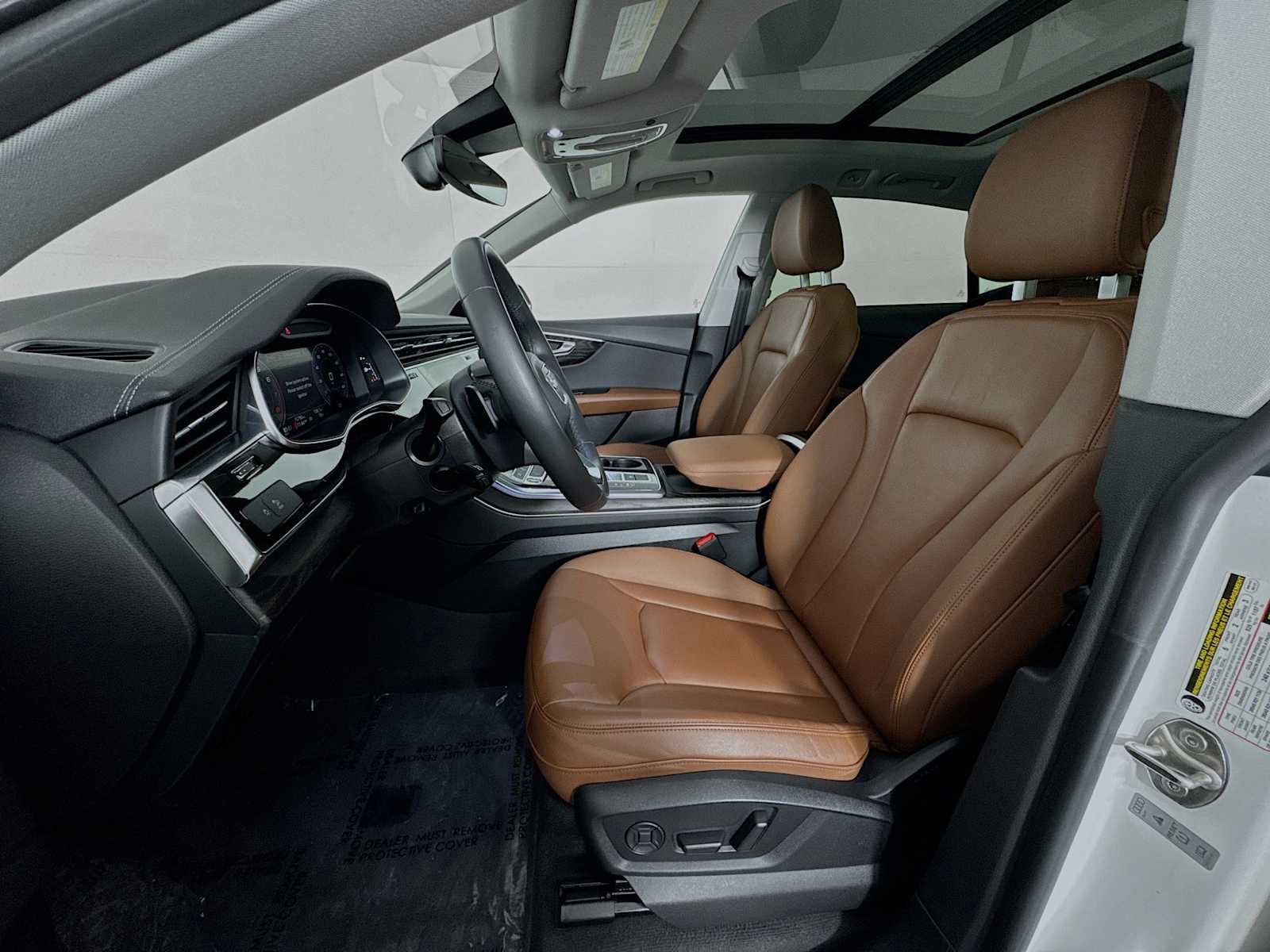 Used 2023 Audi Q8 Premium w/ Convenience Package image 11