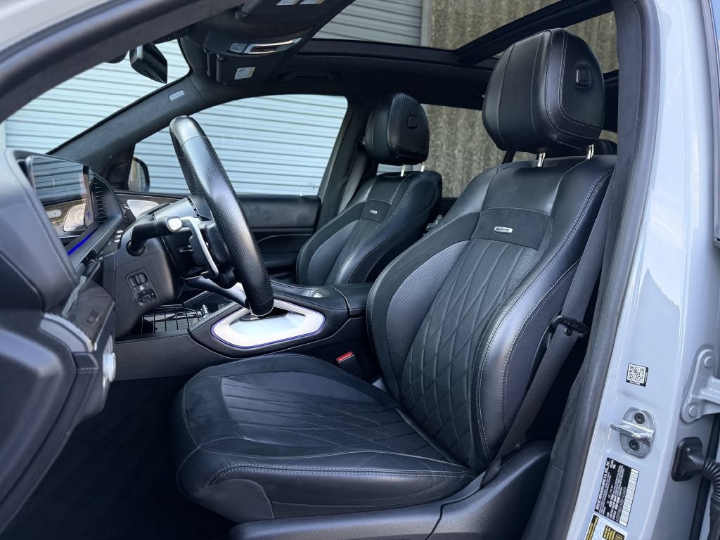 Used 2024 Mercedes-Benz GLS 63 AMG 4MATIC image 12