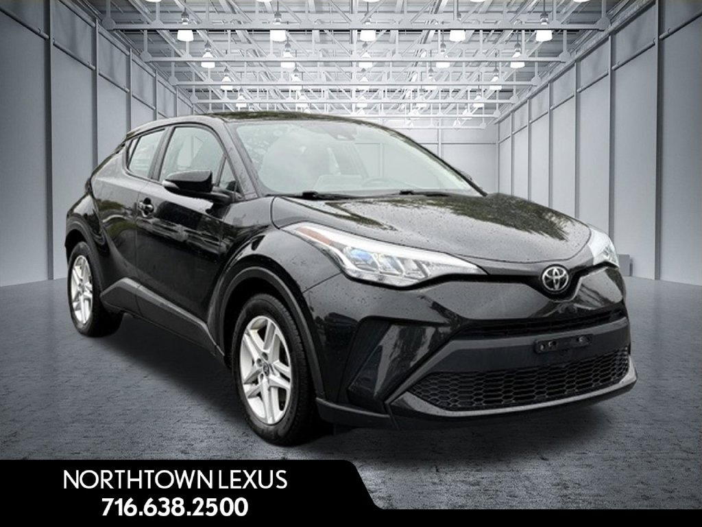Used 2021 Toyota C-HR LE FWD image 4