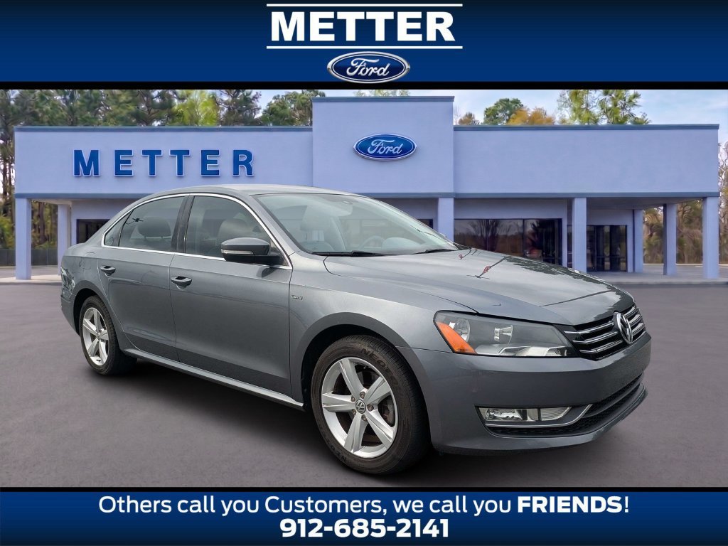 Used 2015 Volkswagen Passat 1.8T Limited Edition FWD image 1