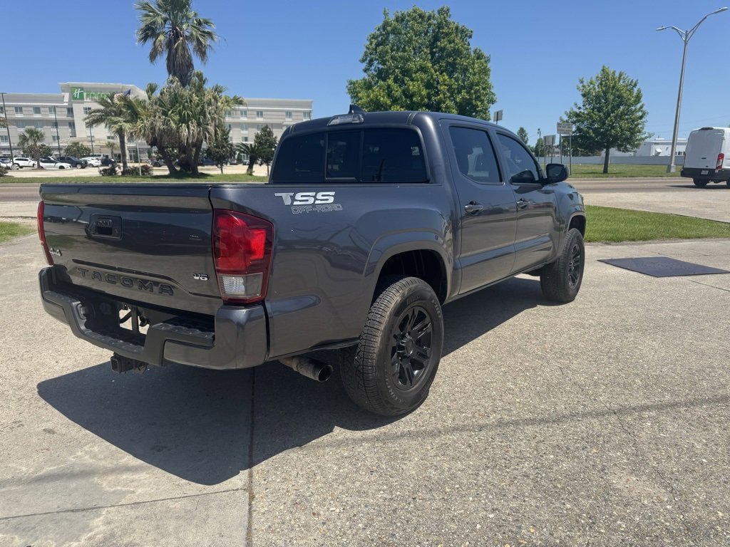 Used 2022 Toyota Tacoma SR5 image 4