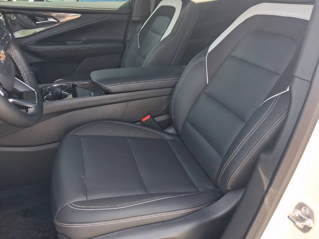 Used 2024 Chevrolet Blazer EV LT AWD/4WD image 21