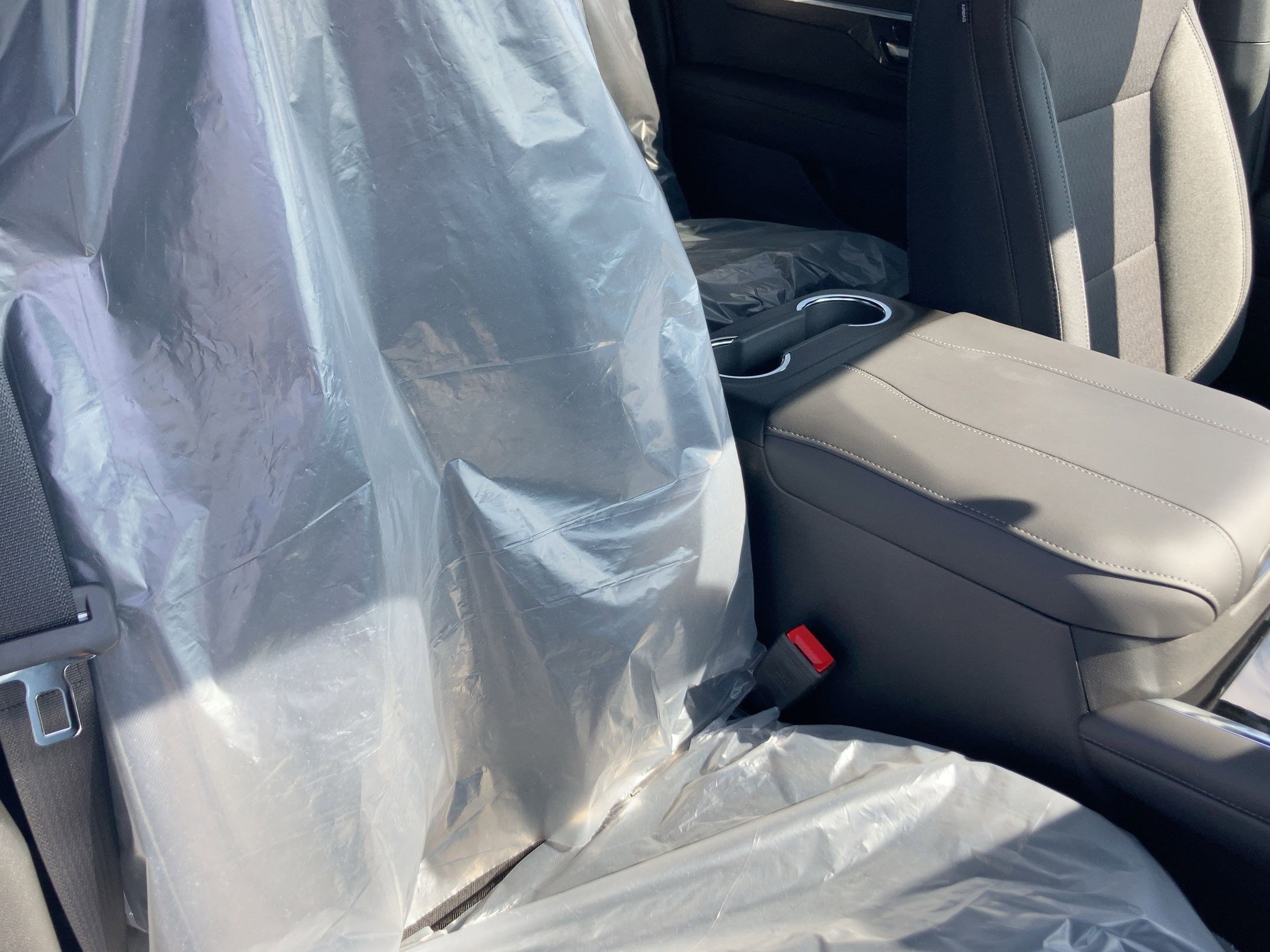 New 2026 Chevrolet Suburban LS image 21