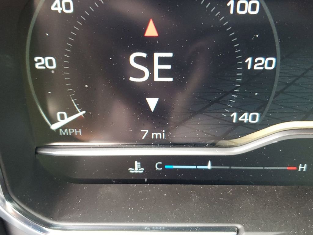 New 2025 GMC Sierra 2500 Denali w/ Denali Reserve Package image 13