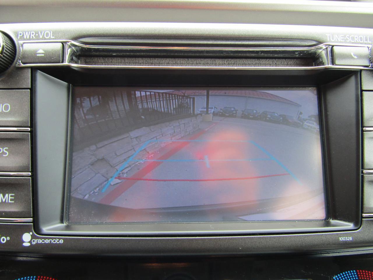 Used 2015 Toyota RAV4 XLE FWD image 18