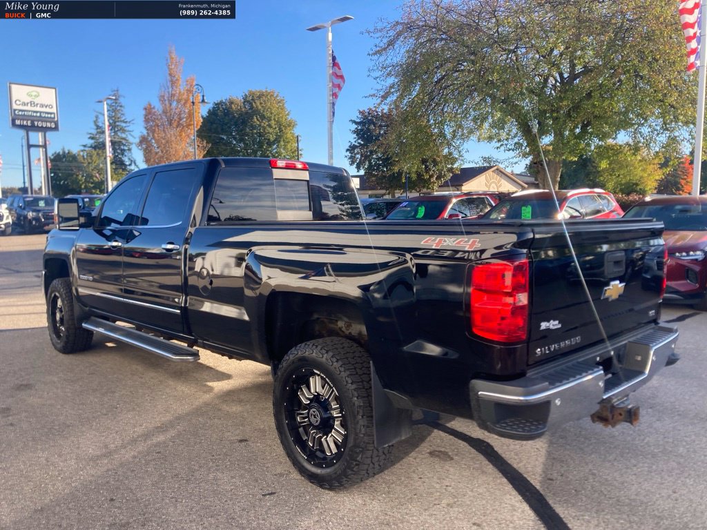 Used 2015 Chevrolet Silverado 2500 LTZ w/ Duramax Plus Package AWD/4WD image 7