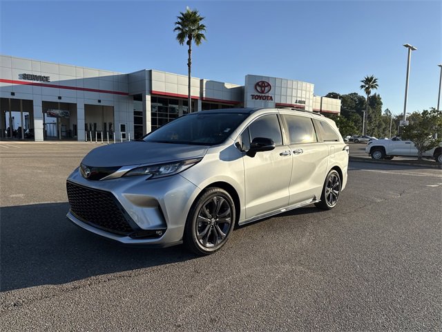 Certified 2024 Toyota Sienna XSE w/ XSE Premium Package image 1