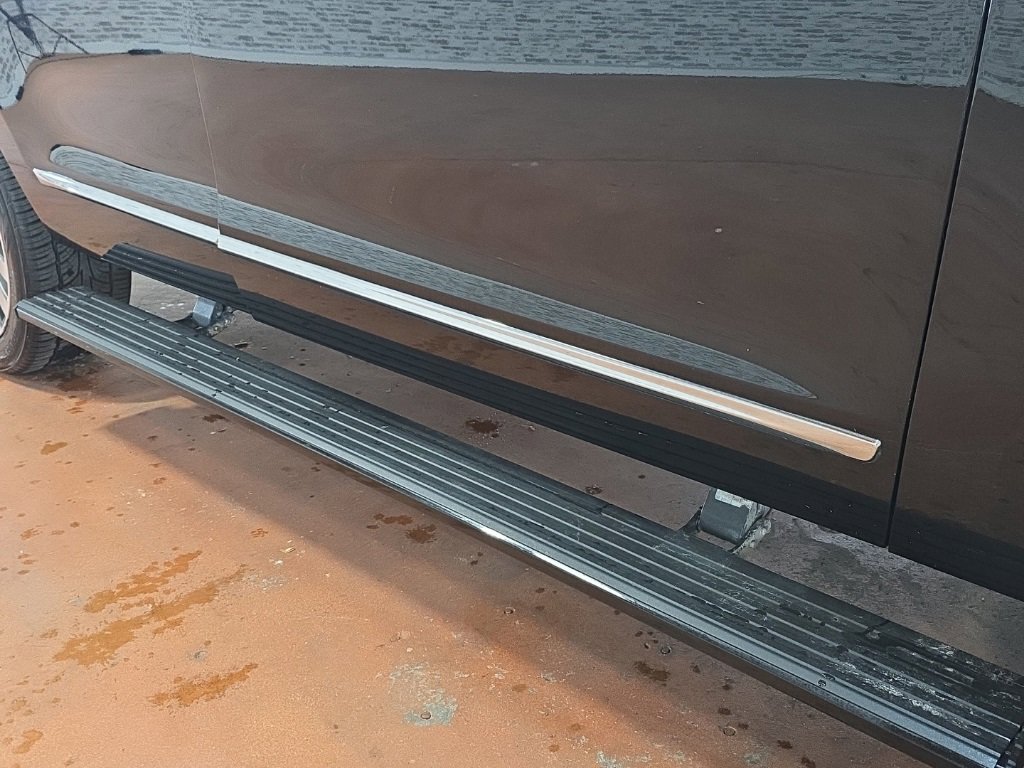 Used 2019 Lincoln Navigator Reserve image 14