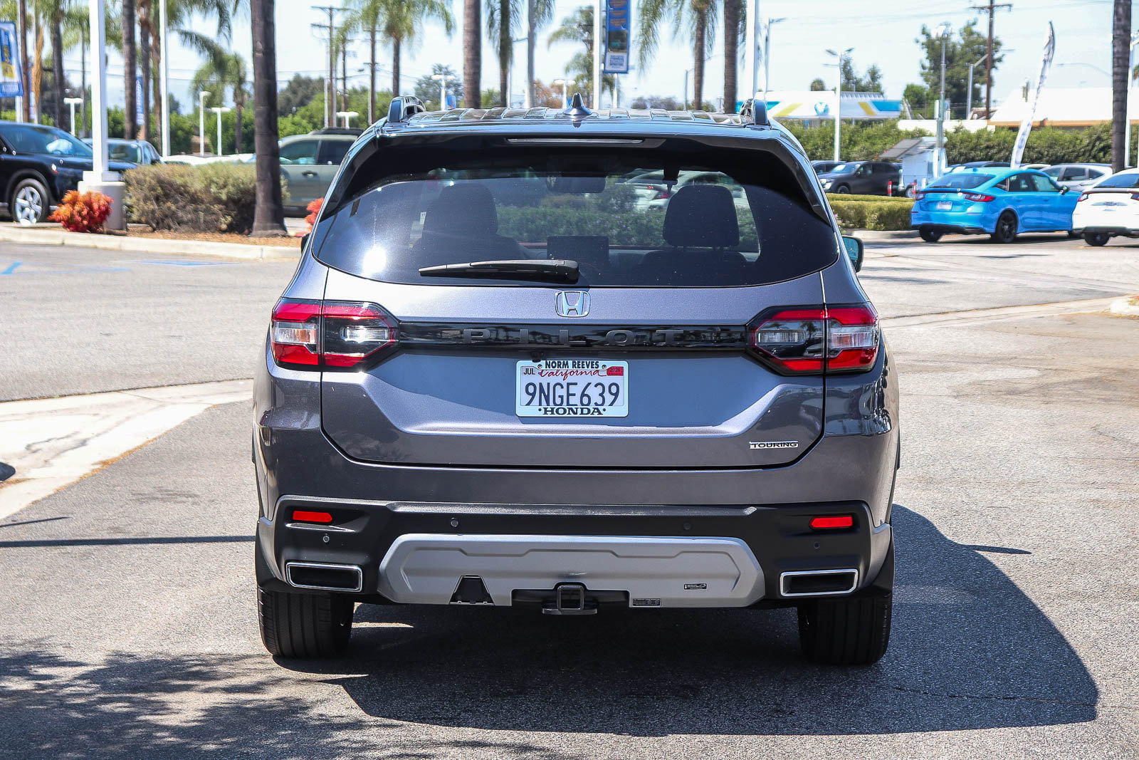 Certified 2025 Honda Pilot Touring image 12