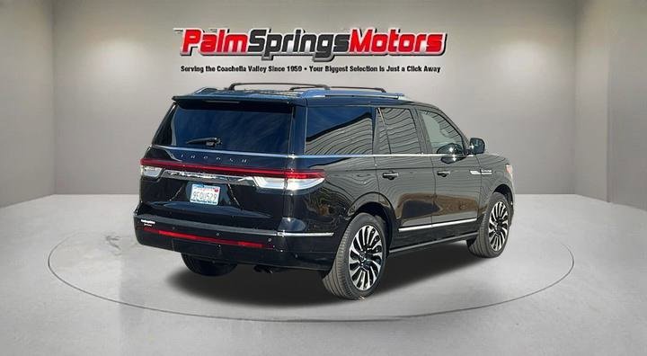 Certified 2022 Lincoln Navigator Black Label image 4