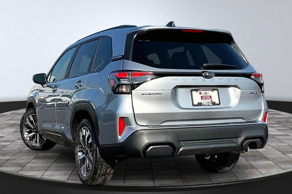 Used 2026 Subaru Forester Touring AWD/4WD image 4