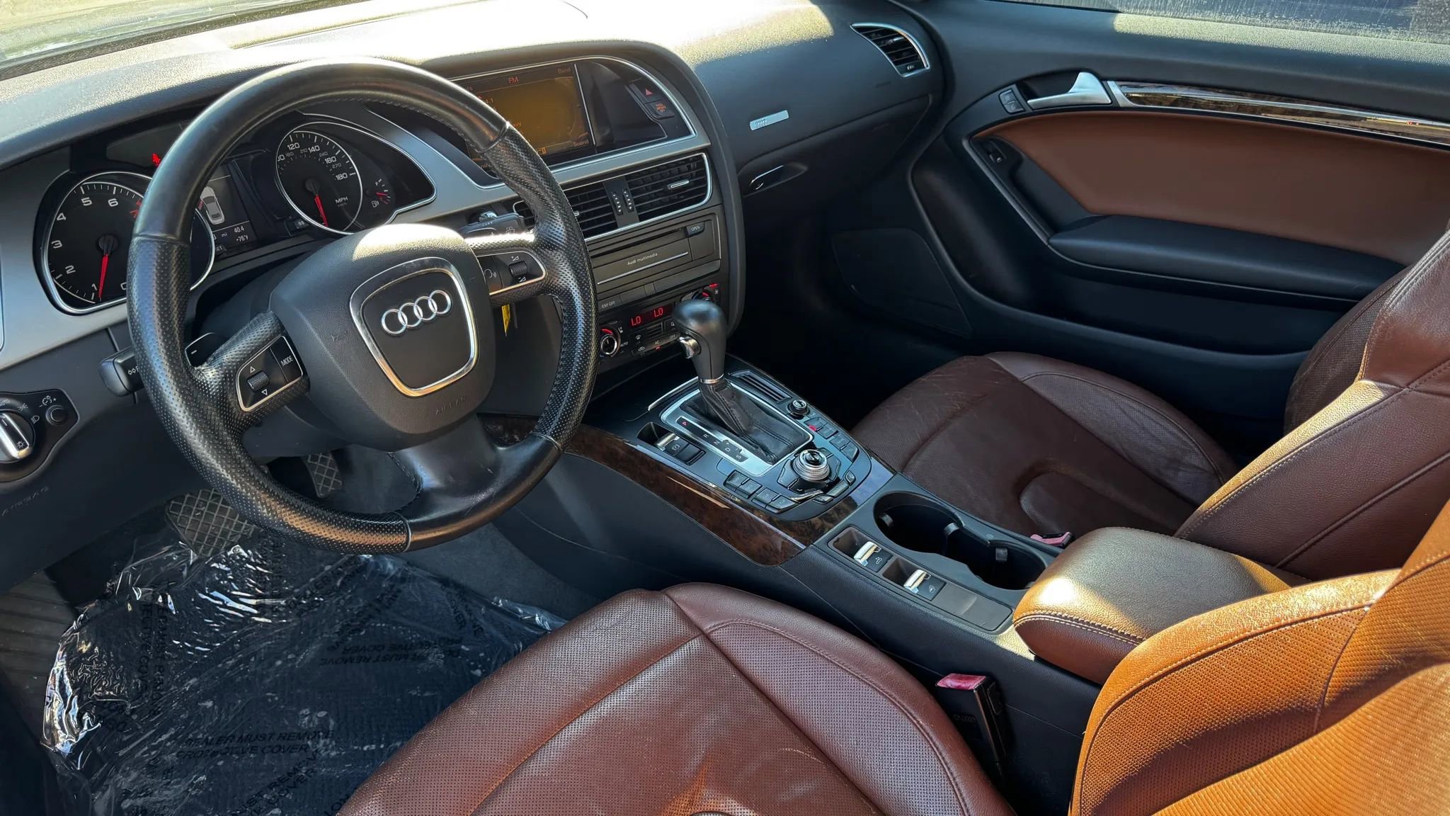 Used 2010 Audi A5 2.0T Premium Plus w/ Premium Plus Pkg image 17