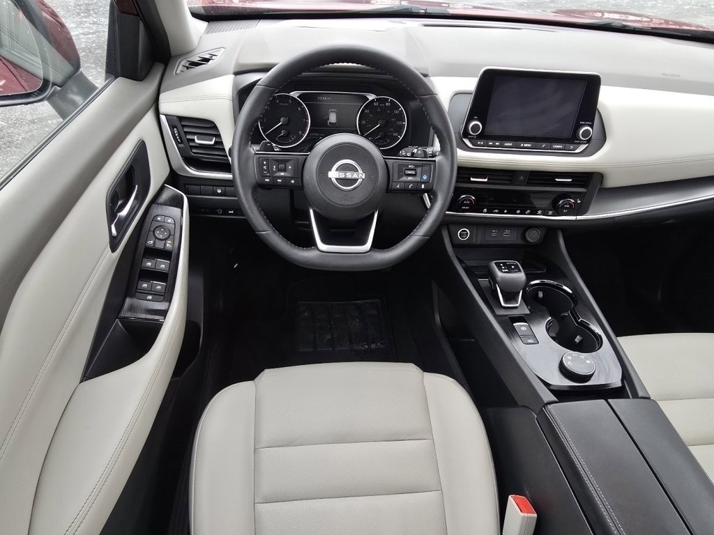 Used 2023 Nissan Rogue SV w/ SV Premium B Package image 22