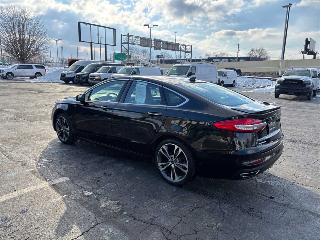Used 2020 Ford Fusion Titanium image 6