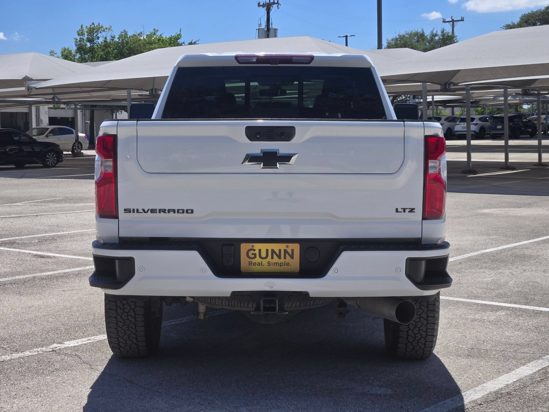 Used 2023 Chevrolet Silverado 2500 LTZ w/ LTZ Plus Package AWD/4WD image 4