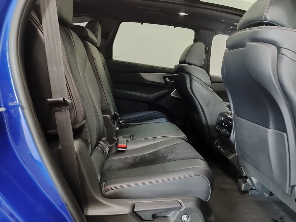 Used 2025 Acura MDX A-Spec AWD/4WD image 21