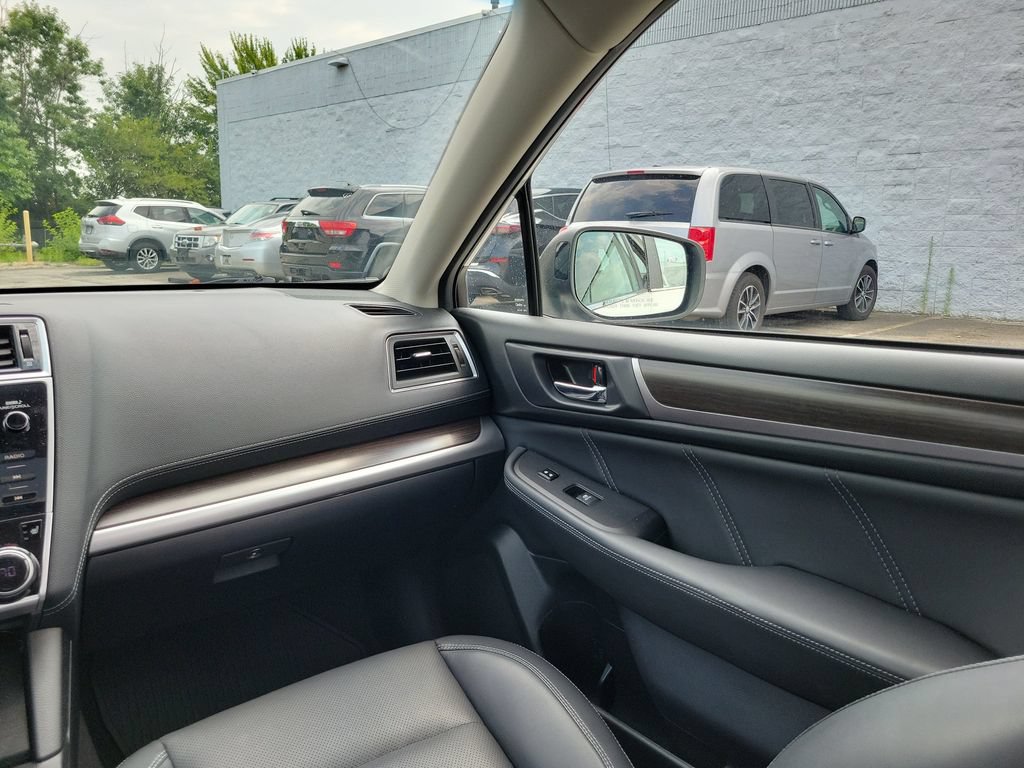 Used 2019 Subaru Legacy 2.5i Limited AWD/4WD image 10