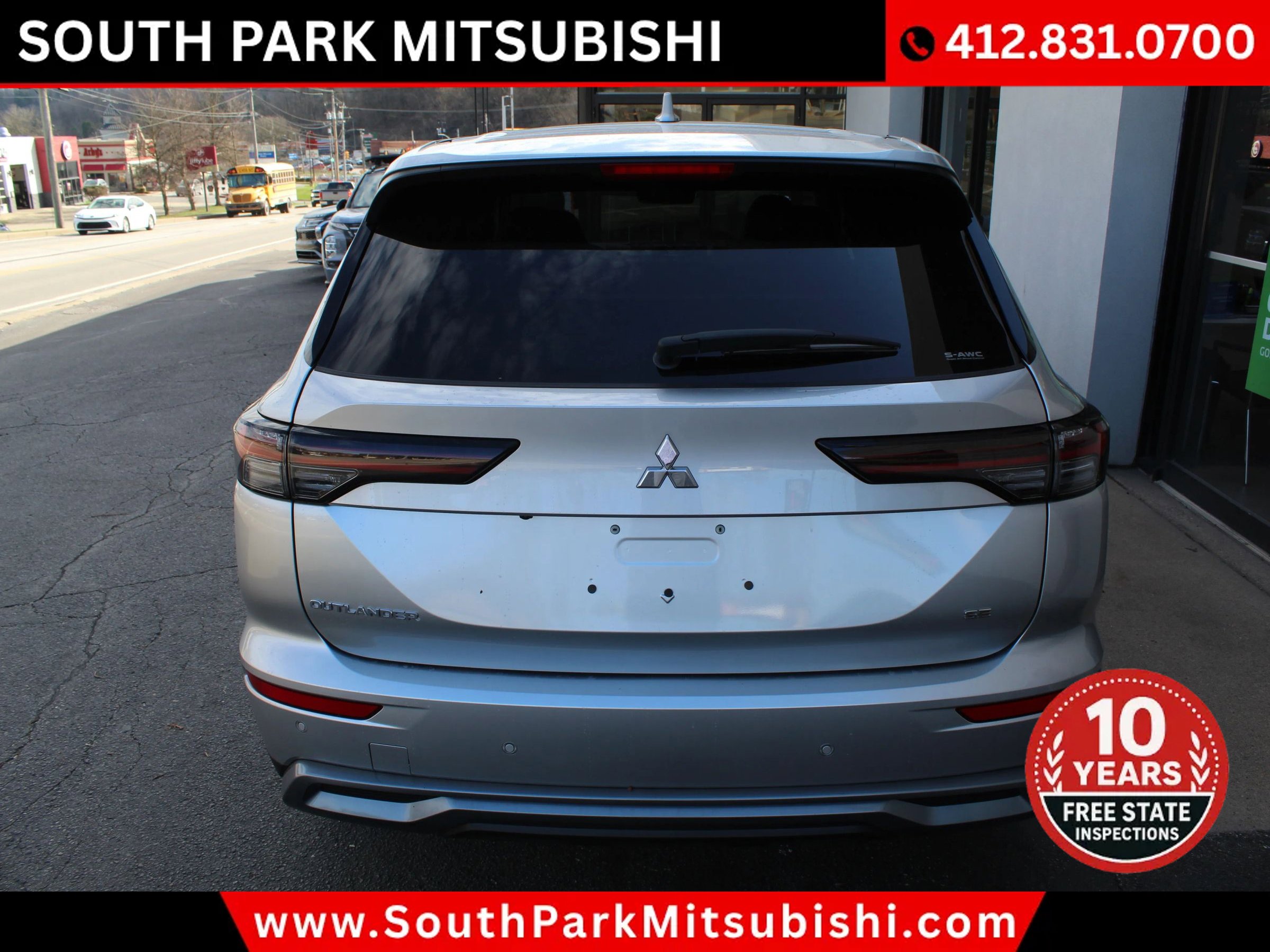 New 2026 Mitsubishi Outlander SE image 8