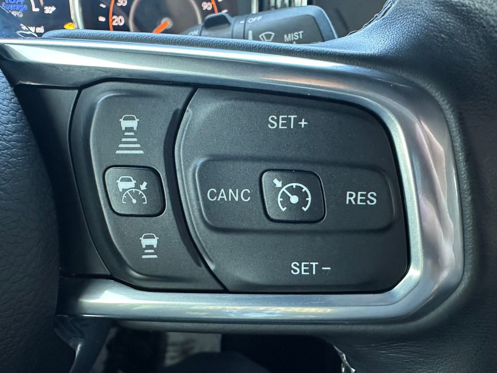 Used 2019 Jeep Wrangler Unlimited Sahara image 21