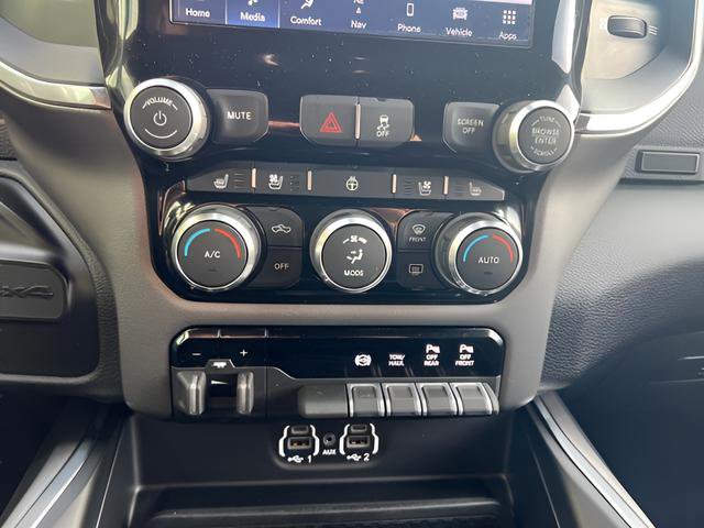 Used 2022 RAM 2500 Laramie w/ Night Edition image 16