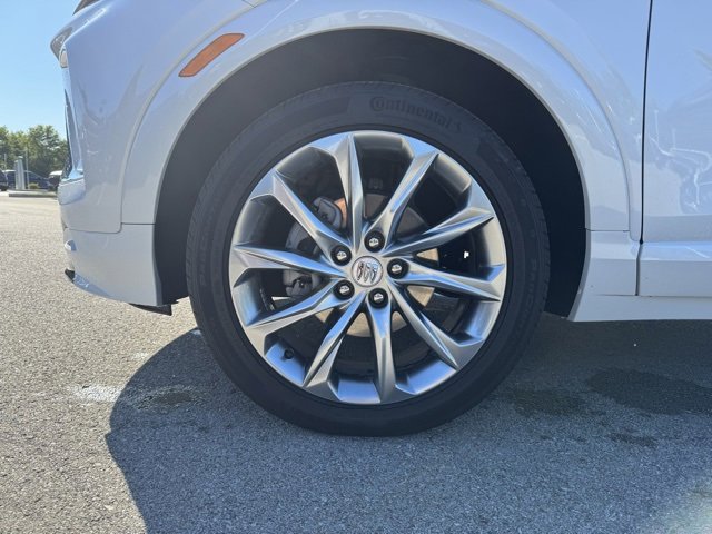 Used 2024 Buick Encore GX Avenir w/ Avenir Convenience Package image 8