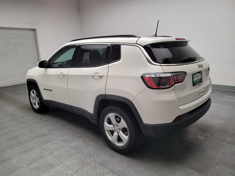 Used 2018 Jeep Compass Latitude w/ Popular Equipment Group FWD image 5