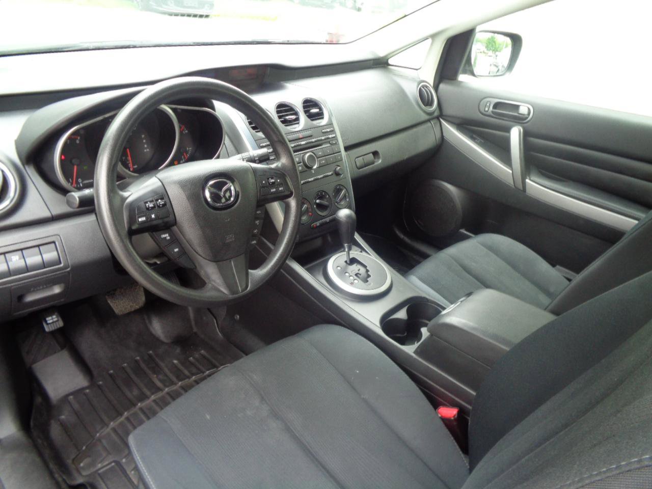 Used 2010 MAZDA CX-7 i SV FWD image 24