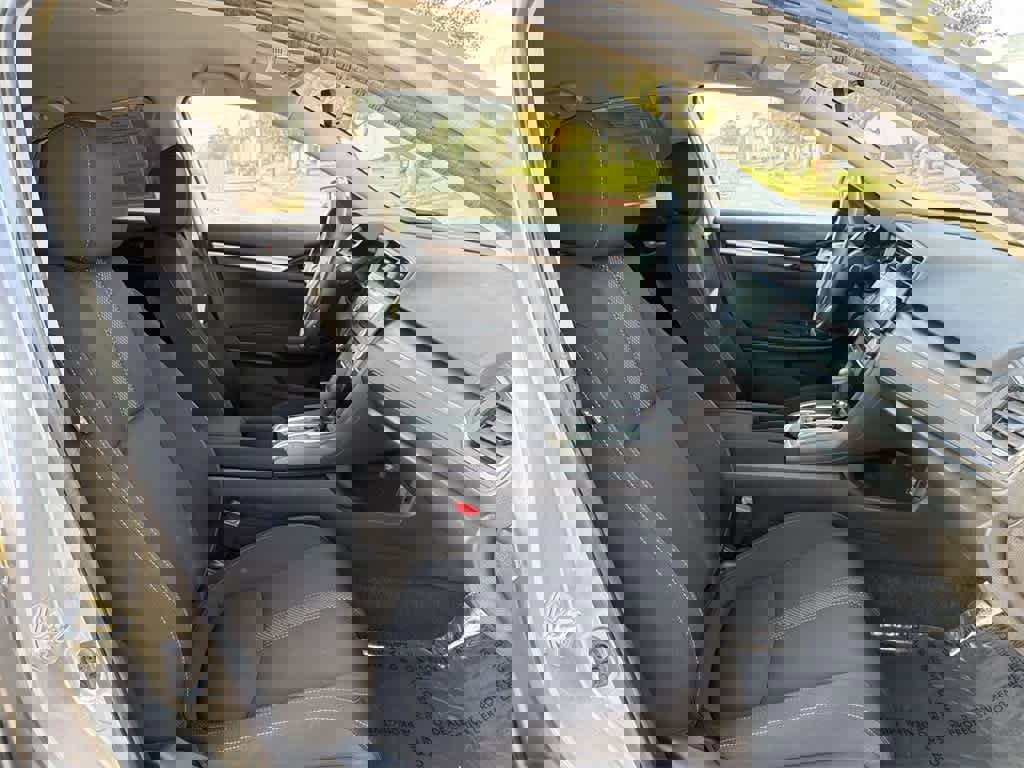 Used 2019 Honda Civic LX image 40